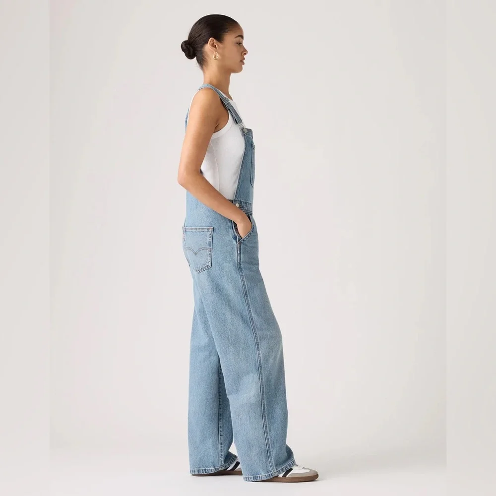 Levi’s Baggy Overalls - Picture 2 of 5